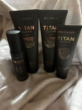 Pure Romance Titan Skincare Set